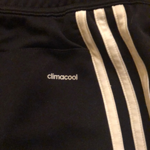Men’s Adidas climacool sweatpants. - Picture 4 of 5